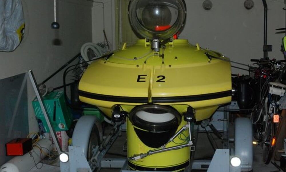 E2 Submarine Front View
