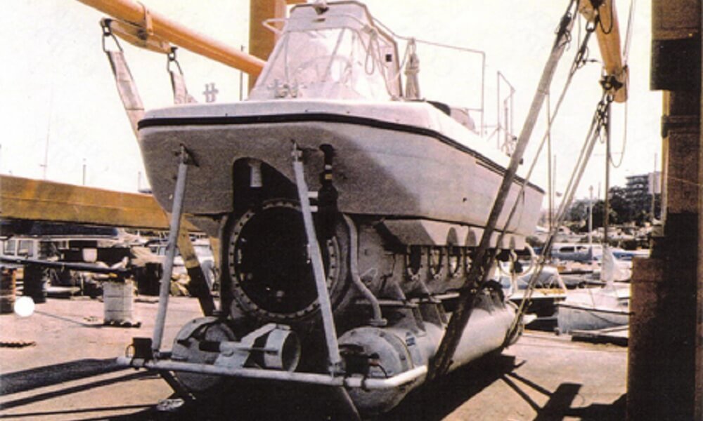 Small-Size (20-Pax) MERGO Tourist Submarine