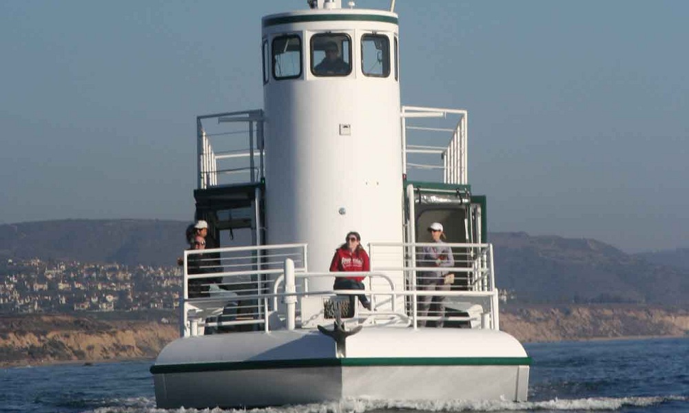 MS-50 Semi-Submarine Front View