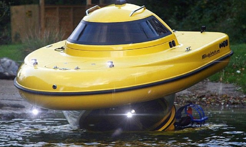 MSV Explorer Semi-Submarine Launching