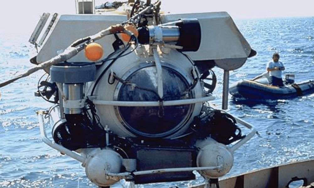 NÉRÉE Observation Submarine Front View