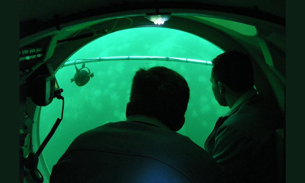 Perry Antipodes Submarine inside view